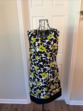 Ronni Nicole Black, White & Lime Floral Shift Dress